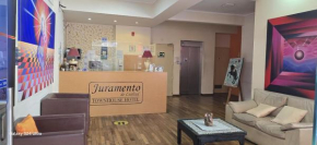 Juramento de Lealtad Townhouse Hotel